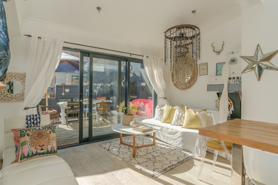 4 Bedroom Property for Sale in Misty Cliffs Western Cape
